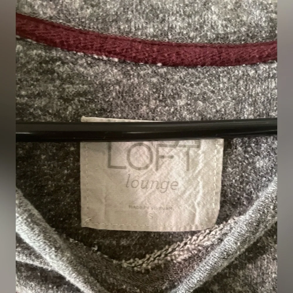 Loft Lounge Women’s Gray Crewneck Sweater with Shoulder Details - Picture 2 of 3